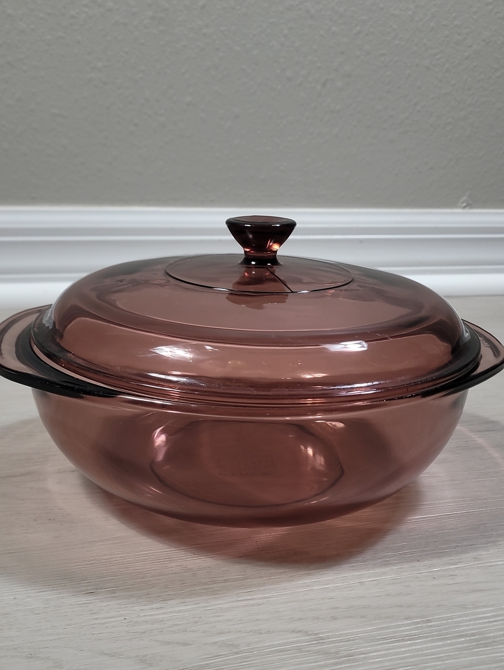 Vintage Pyrex Cranberry Round Casserole Dish 2L #024 With Lid Kitchen Purple